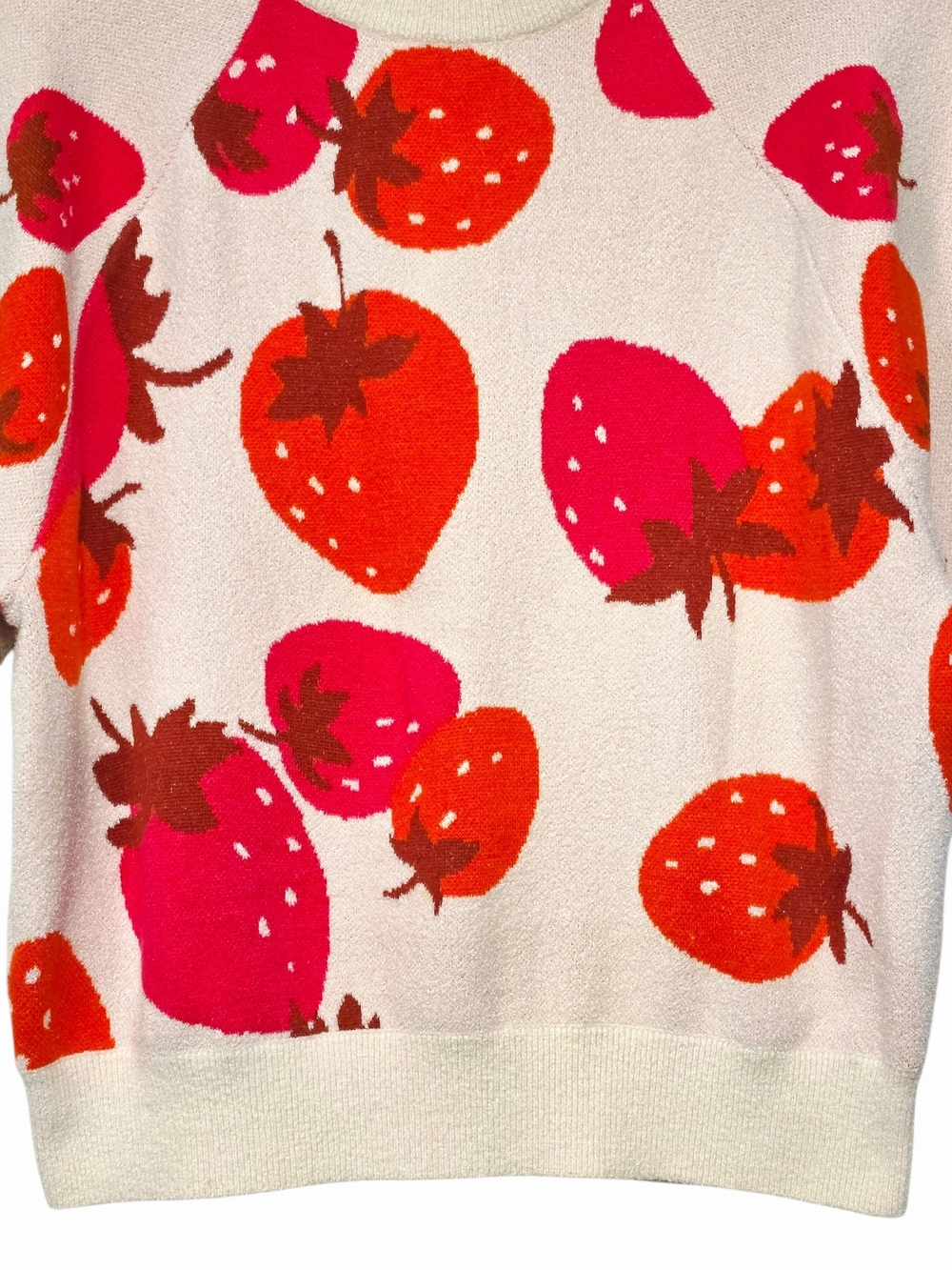 Ann Taylor Fun Strawberry Print Sweater Pink Red Cream Soft Knit Medium - Picture 10 of 11